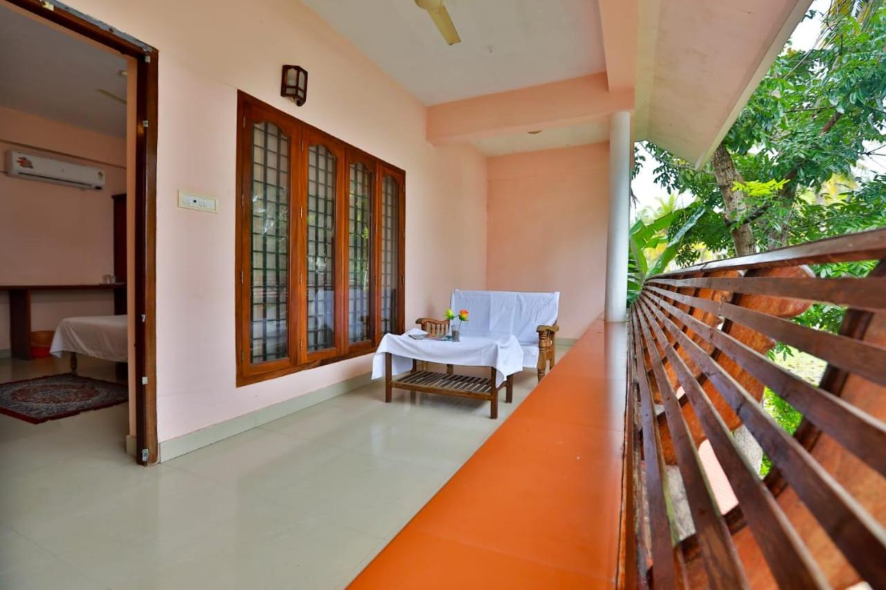 Hotel Cocobeach Kovalam Chambre photo